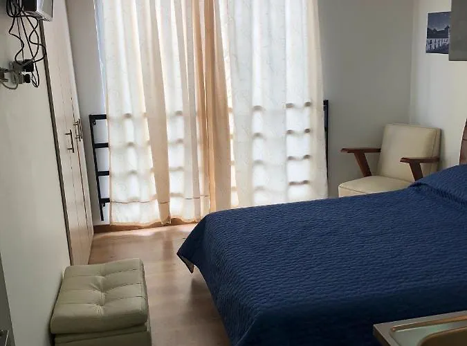Apt Calle 75 302